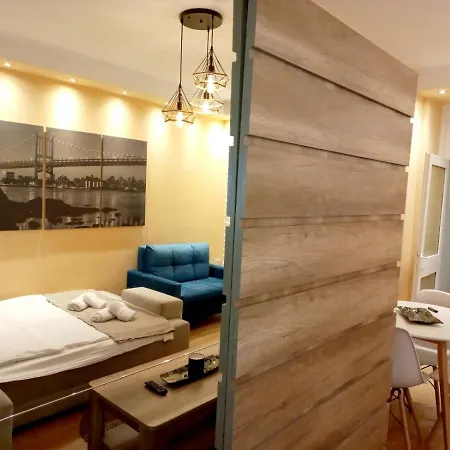 Alex 4 * Belgrade